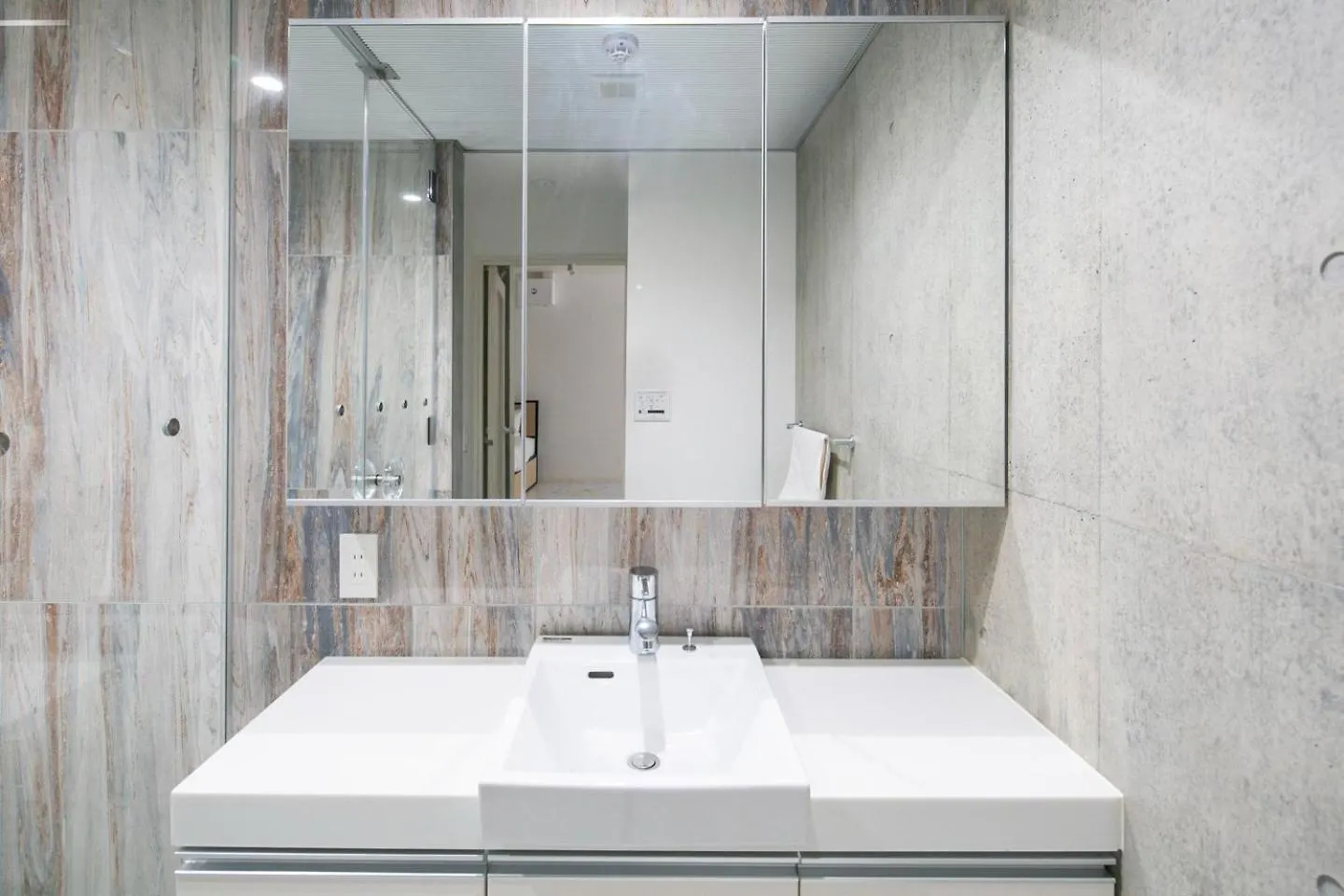 Apartment Legaland Sangenjaya Annex Tokyo