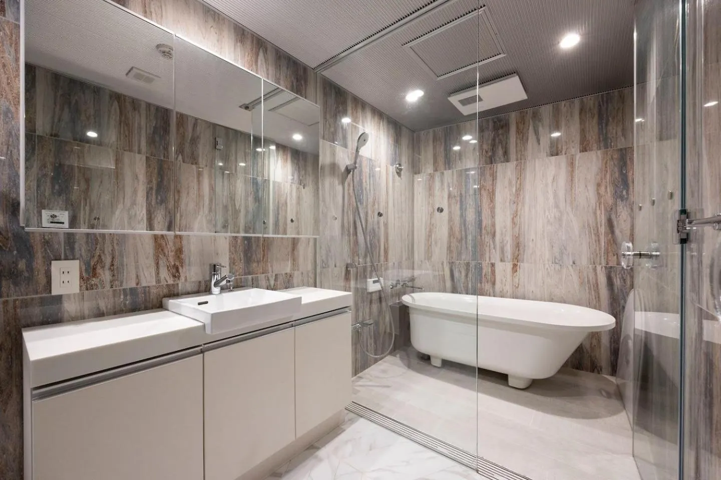 Legaland Sangenjaya Annex Tokio Appartement
